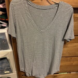 lululemon athletica Gray Striped Short Sleeve Tee